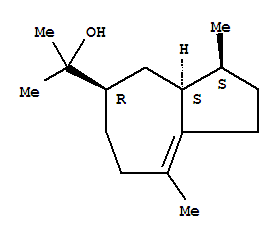 [3S-(3α,3Aβ,5α)]-1,2,3,3A,4,5,6,7-八氢化-α,α-3,8-四甲基-5-奥甲醇分子式结构图